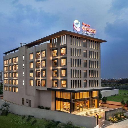 Ramada Encore By Wyndham Indore Nipania Екстер'єр фото