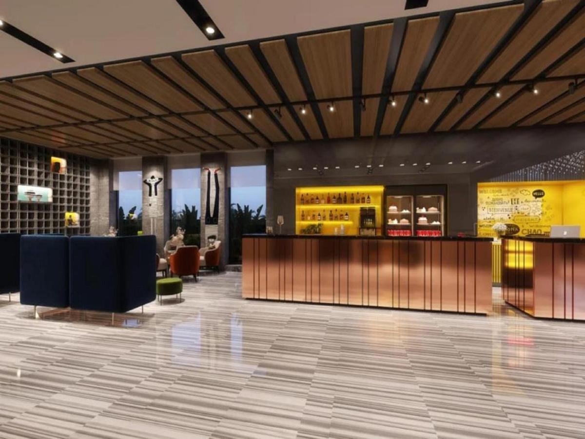 Ramada Encore By Wyndham Indore Nipania Екстер'єр фото