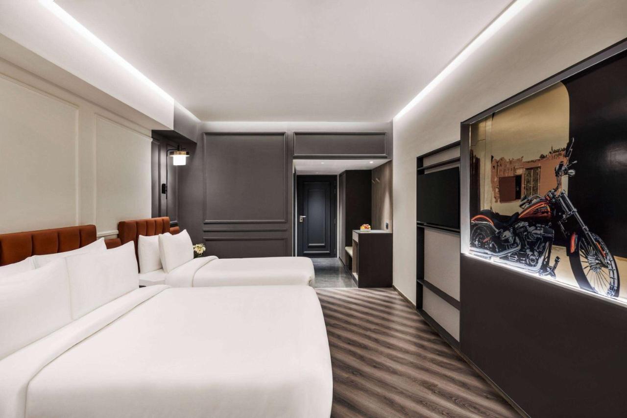 Ramada Encore By Wyndham Indore Nipania Екстер'єр фото